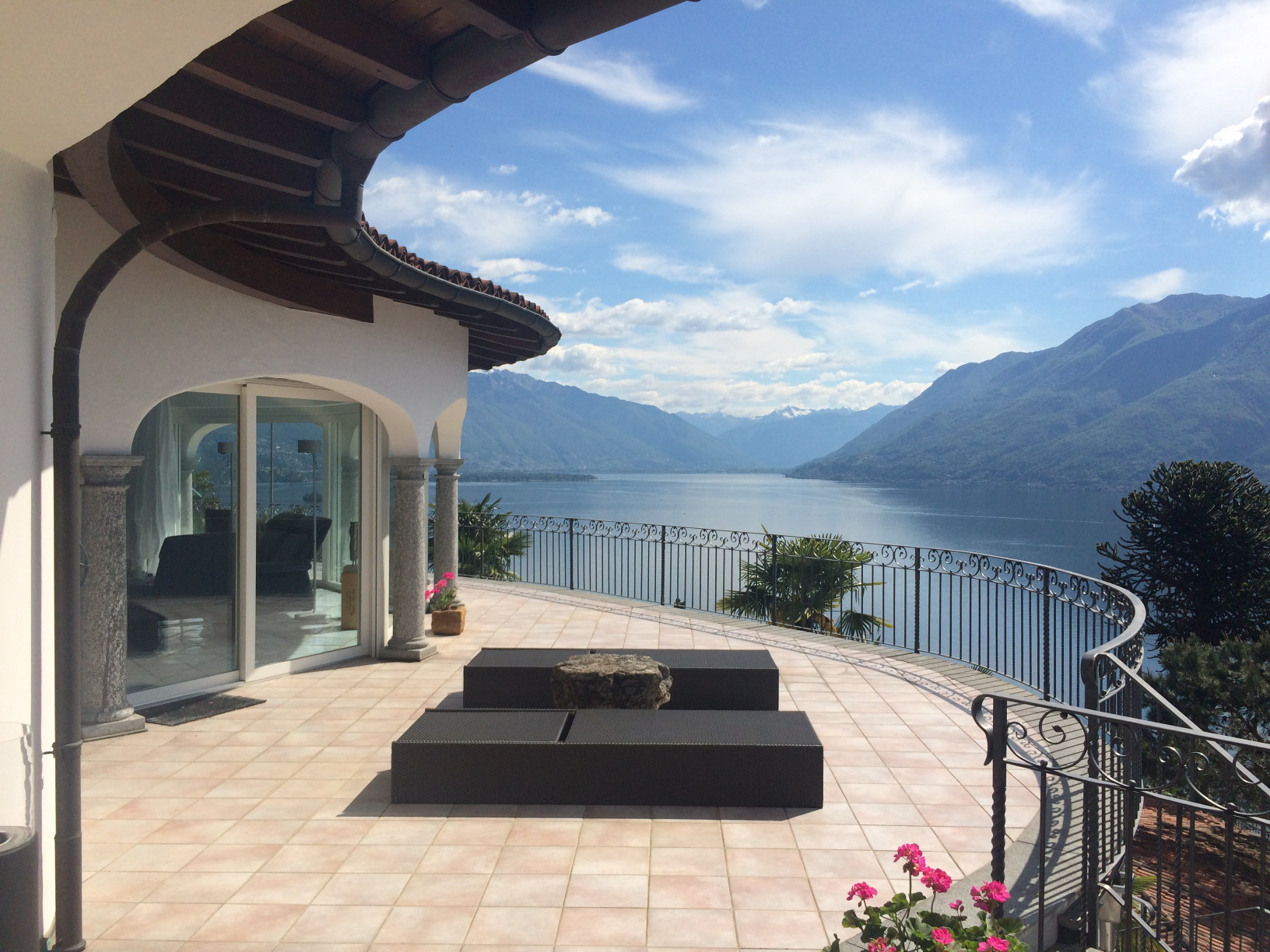 Schweiz, Switzerland, Svizzera, Ticino, Tessin, immobili, casa, appartamento, affitto, vendita, agenzia immobiliare, Immobilien, Haus, Wohnung, Miete, Verkauf, Immobilienagentur, real estate, house, apartment, rent, sale, real estate agency