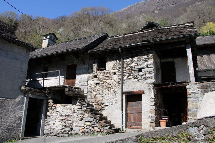 Schweiz, Switzerland, Svizzera, Ticino, Tessin, immobili, casa, appartamento, affitto, vendita, agenzia immobiliare, Immobilien, Haus, Wohnung, Miete, Verkauf, Immobilienagentur, real estate, house, apartment, rent, sale, real estate agency